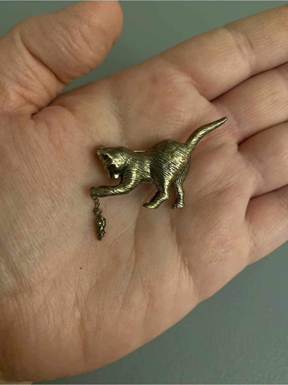 Vintage 925 Sterling Silver Cat Playing Toy Brooch